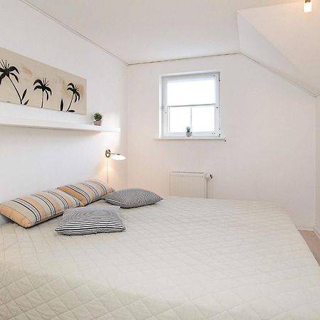 5 Person Holiday Home On A Holiday Park In Bogense Esterno foto