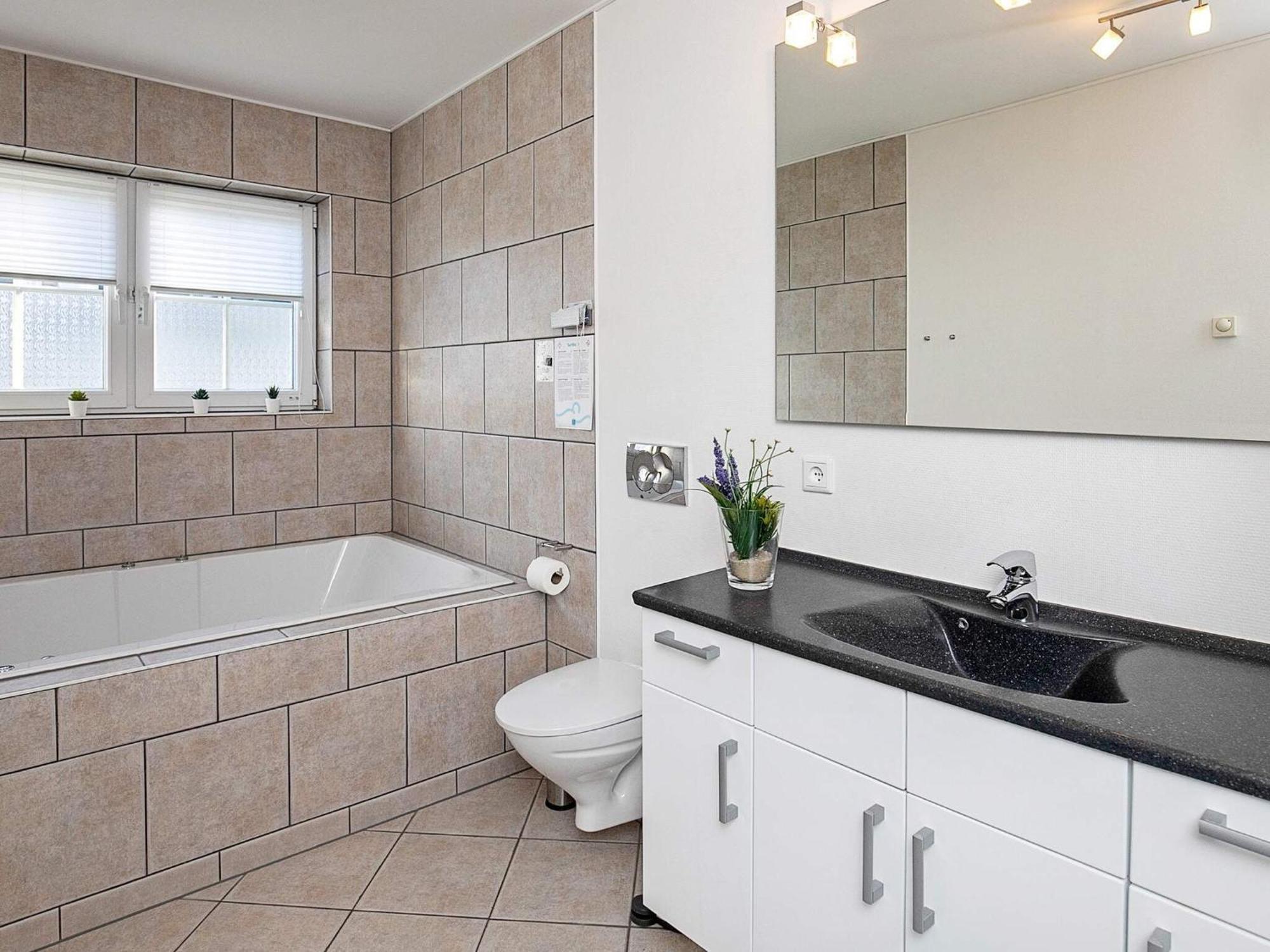 5 Person Holiday Home On A Holiday Park In Bogense Esterno foto